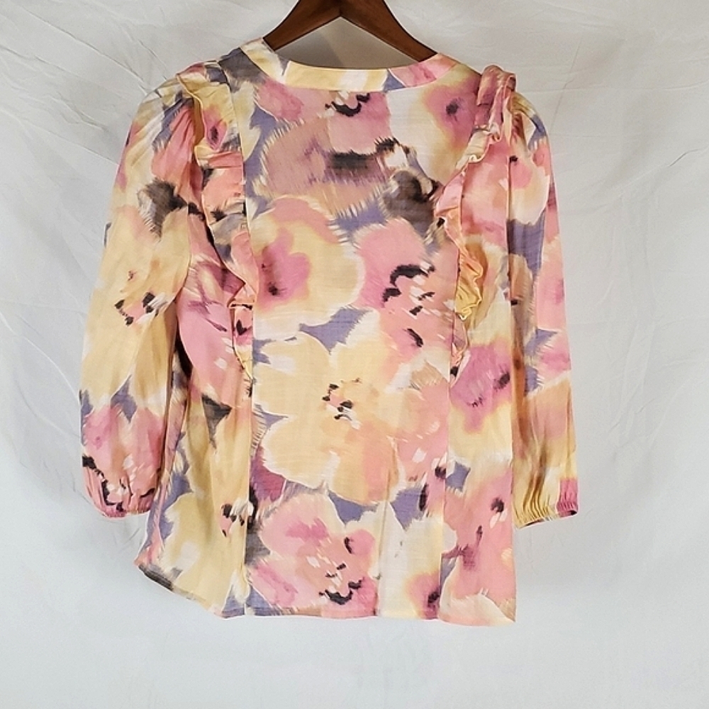 Zac & Rachel Floral Ruffle‎ Top - Picture 6 of 6